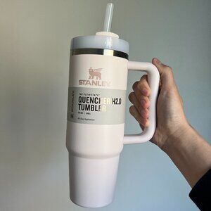 Stanley cup Quencher H2.0 Flowstate Tumbler | 30 oz Rose Quartz